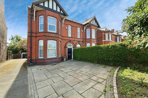 Broom Road, Rotherham, South Yorkshire, S60