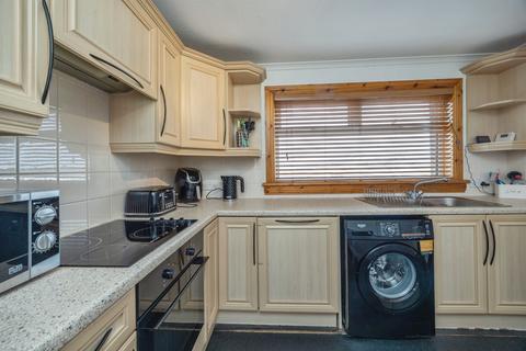 25 Oak Place, Mayfield, Dalkeith, EH22 5LT