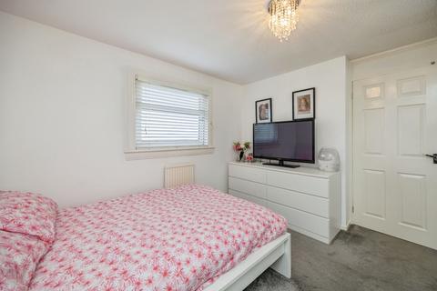 25 Oak Place, Mayfield, Dalkeith, EH22 5LT