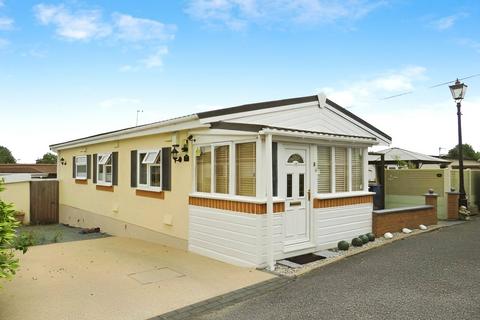2 bedroom detached house for sale, Eastfield Park, Newark NG22