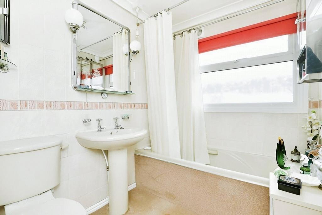 Bathroom/W.C