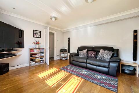 595 Westhorne Avenue, London, SE9 6JX