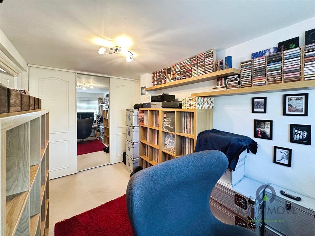 Bedroom 4/Reception