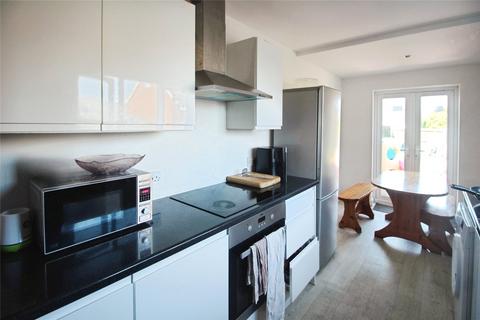 4 bedroom detached house for sale, Church Road, Sittingbourne ME10