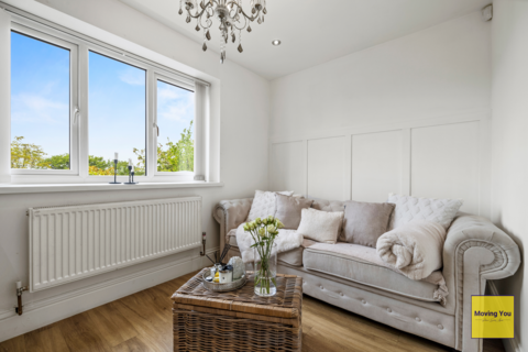 3 bedroom detached house for sale, Neath Road, Pontardawe, Swansea, SA8