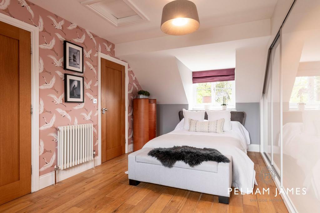 Bedroom 2, Spring Cottage, Wymondham