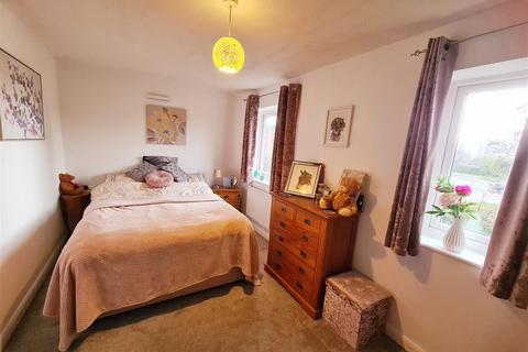 8 Duck Meadow, Lyppard Hanford, Worcester, WR4 0HA