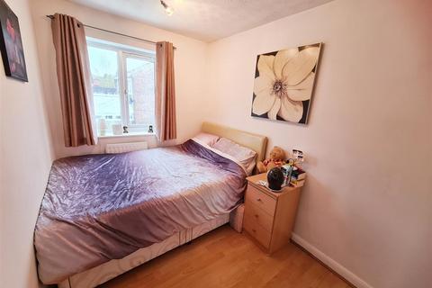 8 Duck Meadow, Lyppard Hanford, Worcester, WR4 0HA