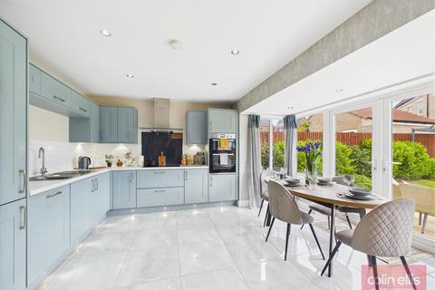 4 bedroom detached house for sale, Grouse Grove, Eastfield, Scarborough