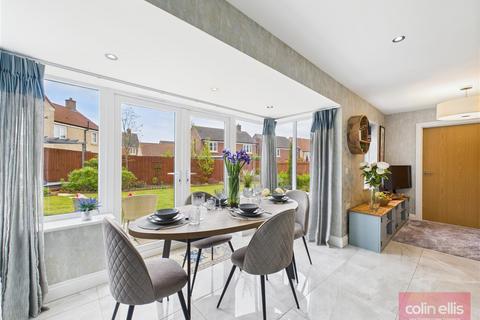 4 bedroom detached house for sale, Grouse Grove, Eastfield, Scarborough