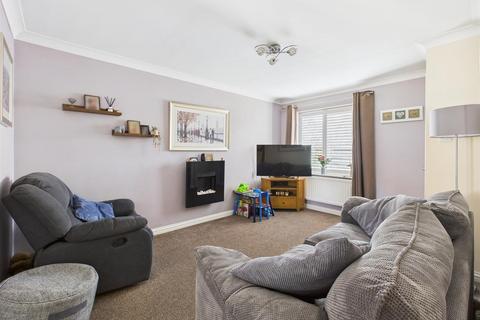 30 Baptist Close, Abbeymead, Gloucester, GL4 5GD