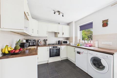 30 Baptist Close, Abbeymead, Gloucester, GL4 5GD