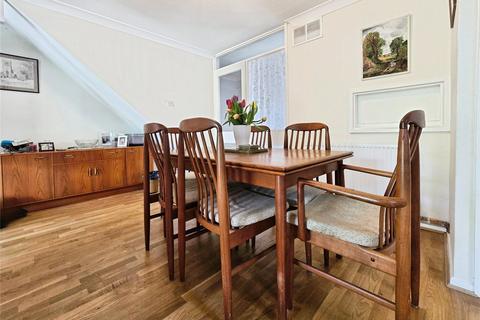 4 bedroom link detached house for sale, Sylvanus, Berkshire RG12