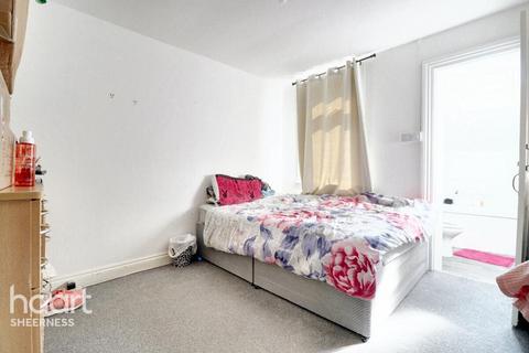 9 Beach Street, Sheerness, ME12 1RE