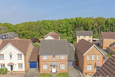 37 Stafford Crescent, Braintree, CM7 9PS