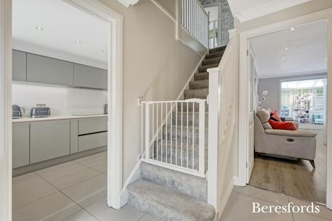37 Stafford Crescent, Braintree, CM7 9PS