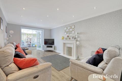 37 Stafford Crescent, Braintree, CM7 9PS