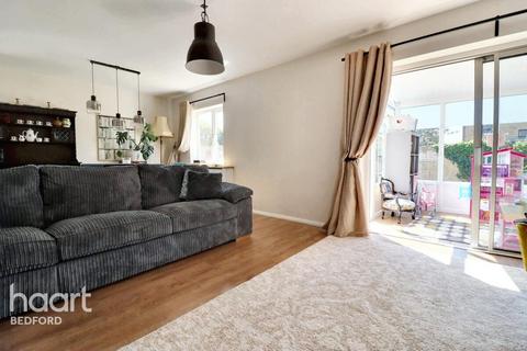 6 Brittons Close, Sharnbrook, Bedford, MK44 1PN