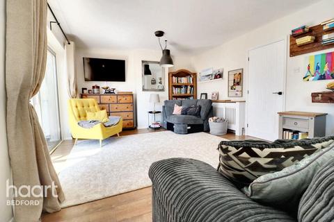 6 Brittons Close, Sharnbrook, Bedford, MK44 1PN