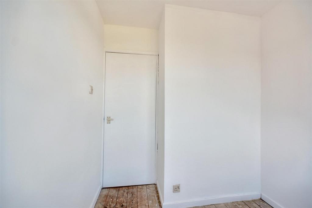Bedroom 3 2.jpeg
