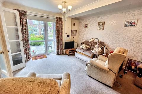 2 bedroom flat for sale, Fordingbridge