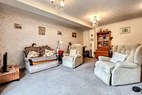 2 bedroom flat for sale, Fordingbridge