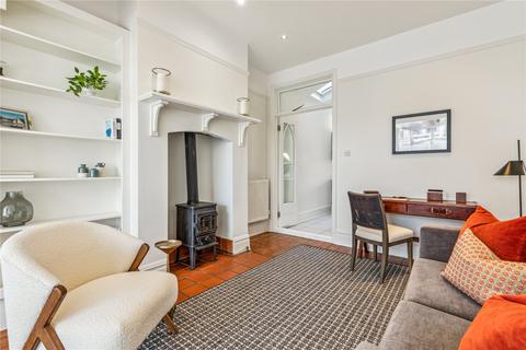5 bedroom end of terrace house for sale, Alfriston Road, SW11