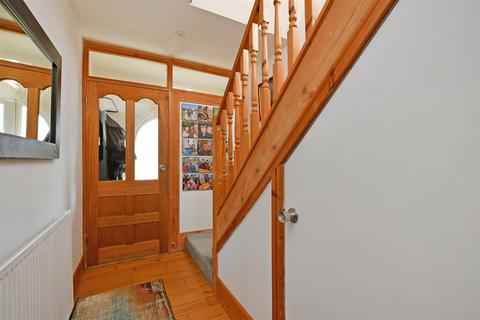 584 Stannington Road, Stannington, Sheffield, S6 6AD