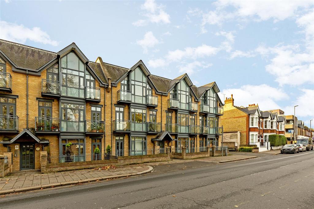 32071 james anderson flat 5 65 putney bridge roa