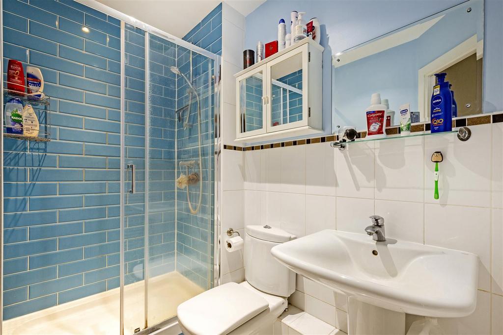 32043 james anderson flat 5 65 putney bridge roa