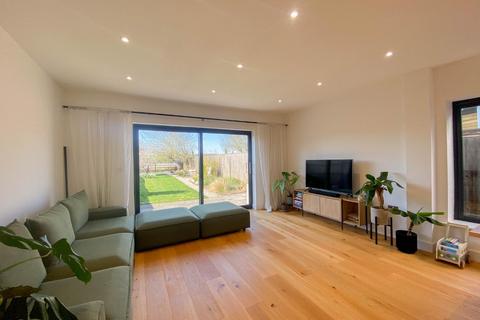 3 bedroom semi-detached house for sale, Hillside, Orwell, Royston