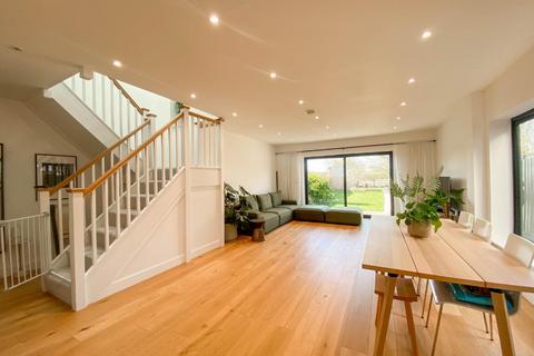 3 bedroom semi-detached house for sale, Hillside, Orwell, Royston