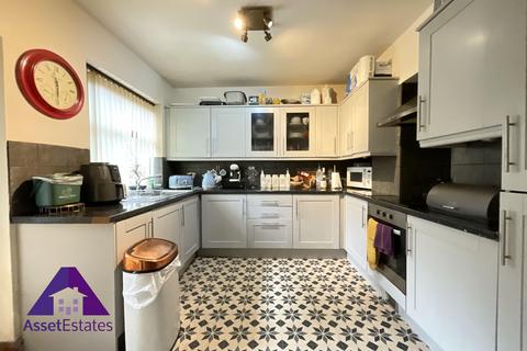 undefined, Brynteg, Bryn Villas, Abertillery