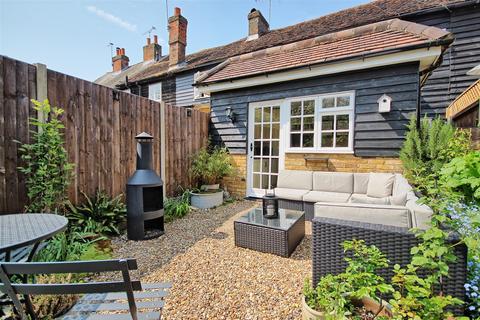 undefined, High Street, Hunsdon SG12