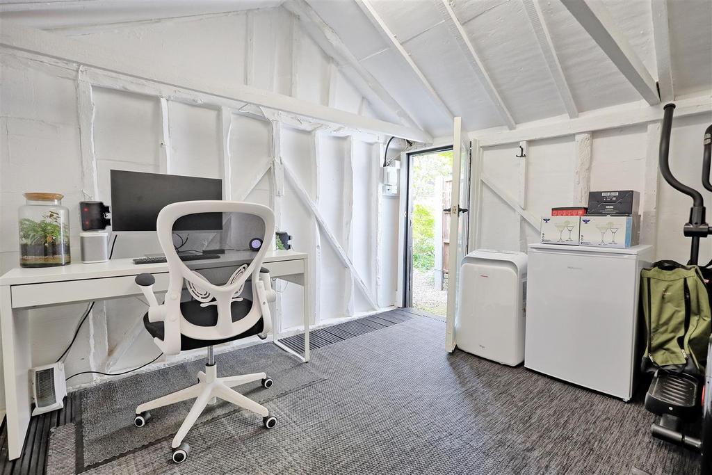 Home office/gym
