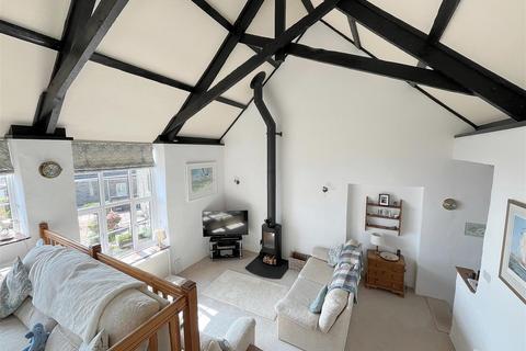 2 bedroom end of terrace house for sale, The Plat, Strete