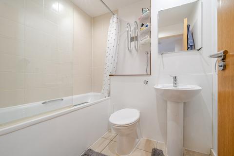 2 bedroom apartment for sale, The Railstore, Gidea Park RM2