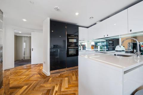 2 bedroom apartment to rent, Eagle Point, City Road, London, EC1V