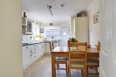 4 bedroom detached house for sale, Pinewoods, Bexhill-On-Sea
