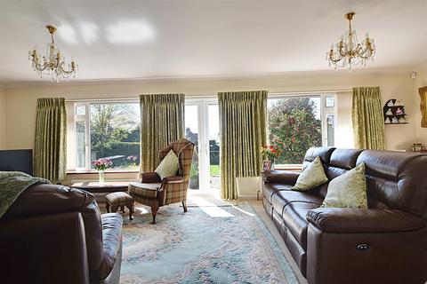4 bedroom detached house for sale, Pinewoods, Bexhill-On-Sea