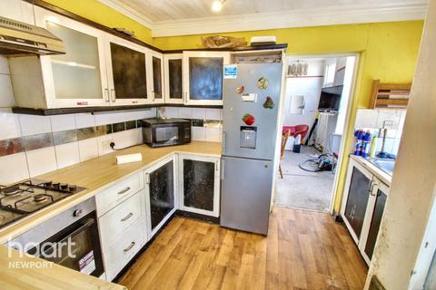 4 bedroom terraced house for sale, Cedar Road, Newport