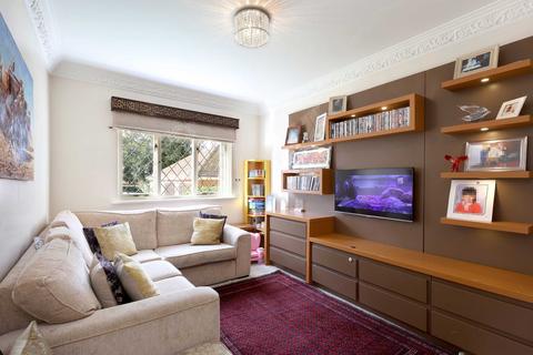 5 bedroom detached house for sale, Manor Road, Penn, Buckinghamshire, HP10