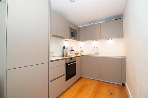 2 bedroom apartment for sale, Orchard Road, Richmond, TW9