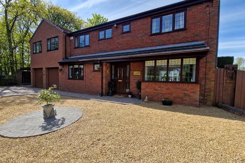 4 bedroom detached house for sale, 21 West Butts Road Rugeley, WS15 2SL
