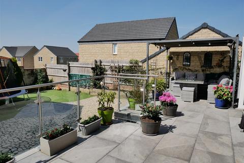 undefined, Henley Avenue, Calne