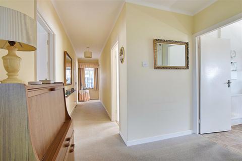 2 bedroom detached bungalow for sale, Clinch Green Avenue, Bexhill-On-Sea