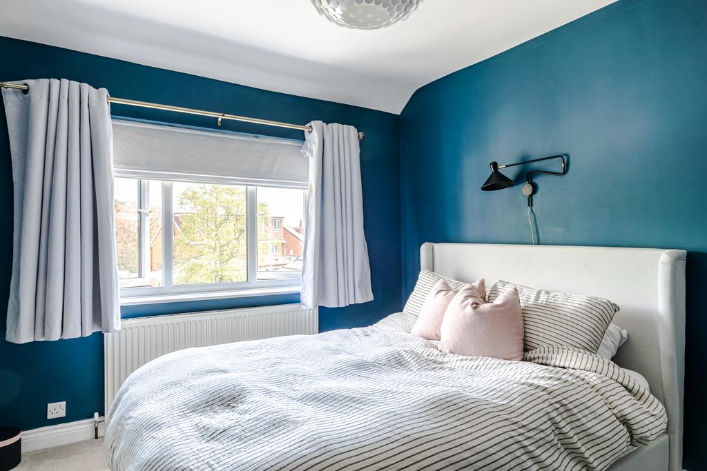 Bedroom2a