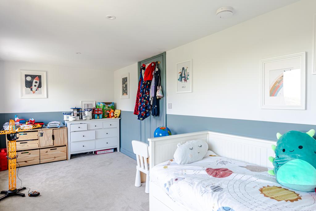 Bedroom4b