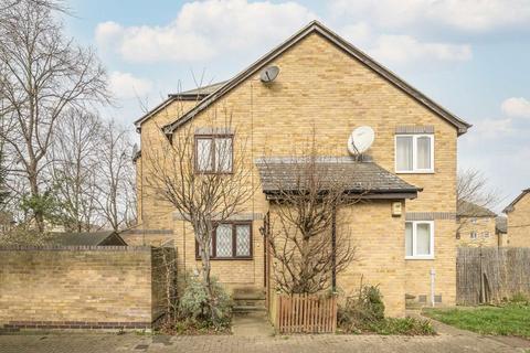 22 Deck Close, London, SE16 6BU
