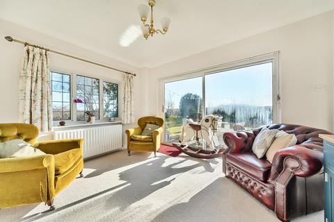 4 bedroom detached house for sale, Hooe, Battle